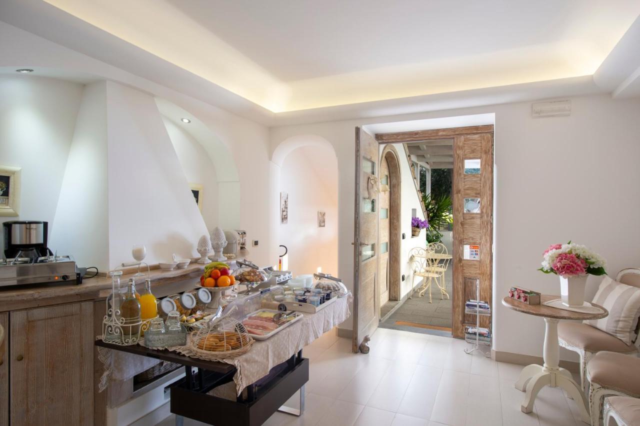 La Maurella Bed and Breakfast Praiano Buitenkant foto
