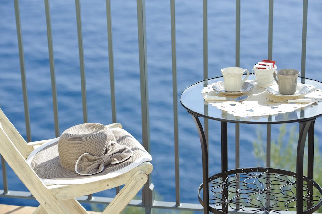 La Maurella Bed and Breakfast Praiano Buitenkant foto