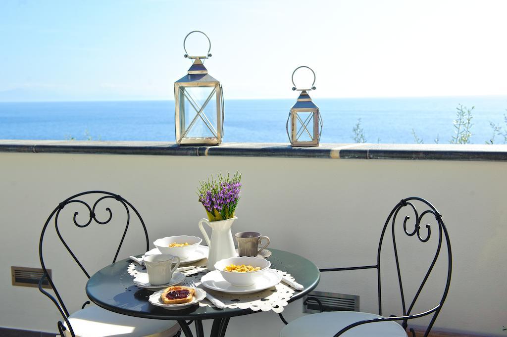 La Maurella Bed and Breakfast Praiano Buitenkant foto